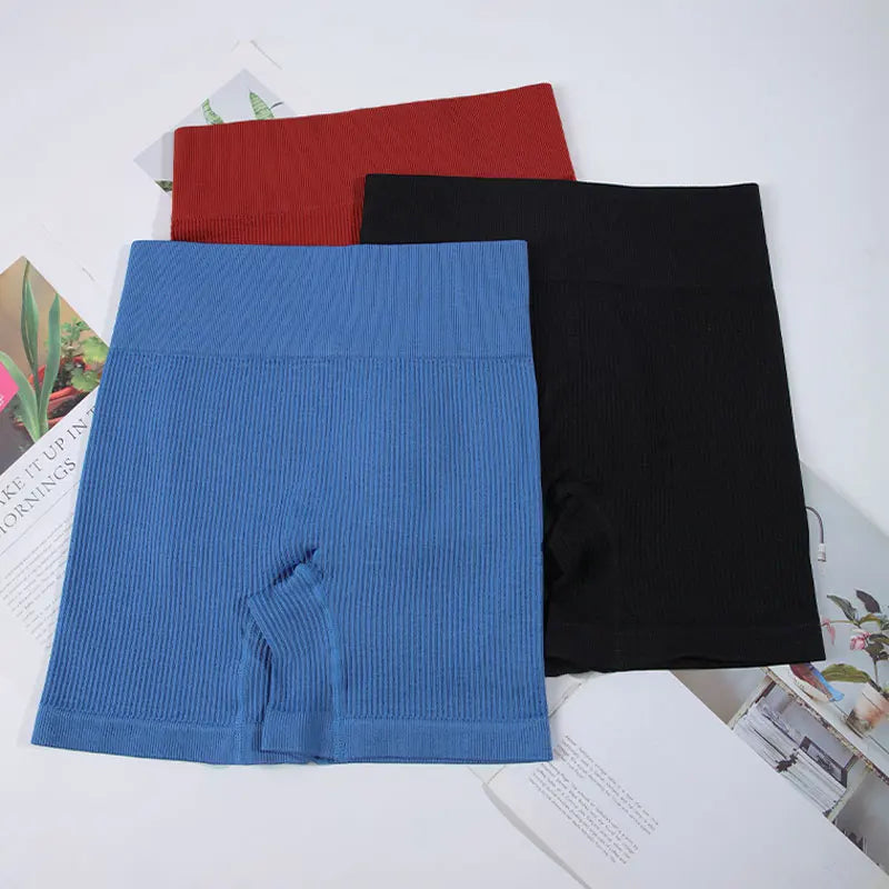 Shorts Cintura Alta - Modelo Esportivo